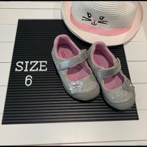 MaryJane glittery shoes